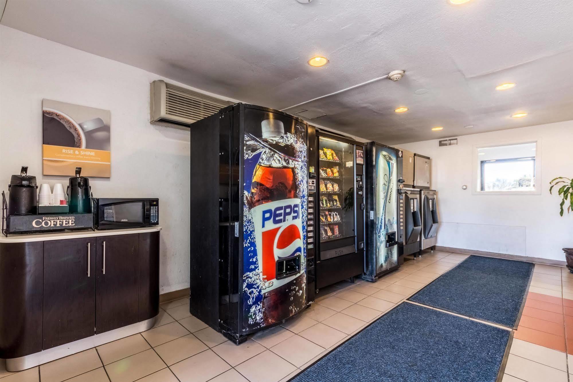 Hotel 6-garland, Tx - Dallas
